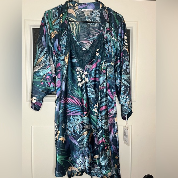 Linea Donatella Other - Linea Donatella Blue Floral Chemise